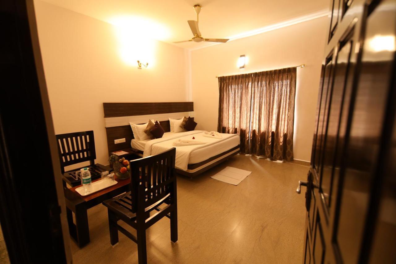 Sri Gnana Vedha Beach Residency Velankanni Ngoại thất bức ảnh