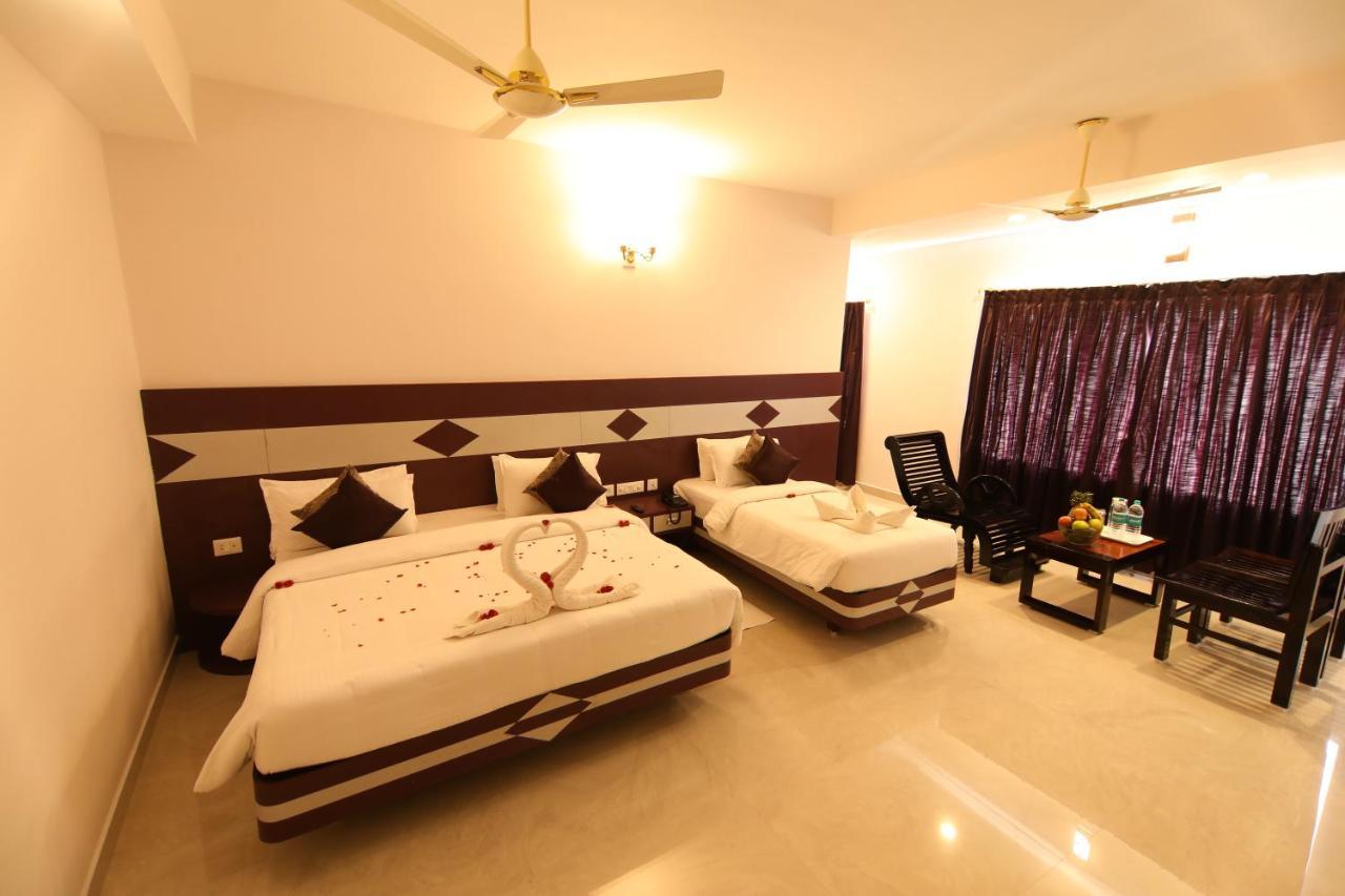 Sri Gnana Vedha Beach Residency Velankanni Ngoại thất bức ảnh