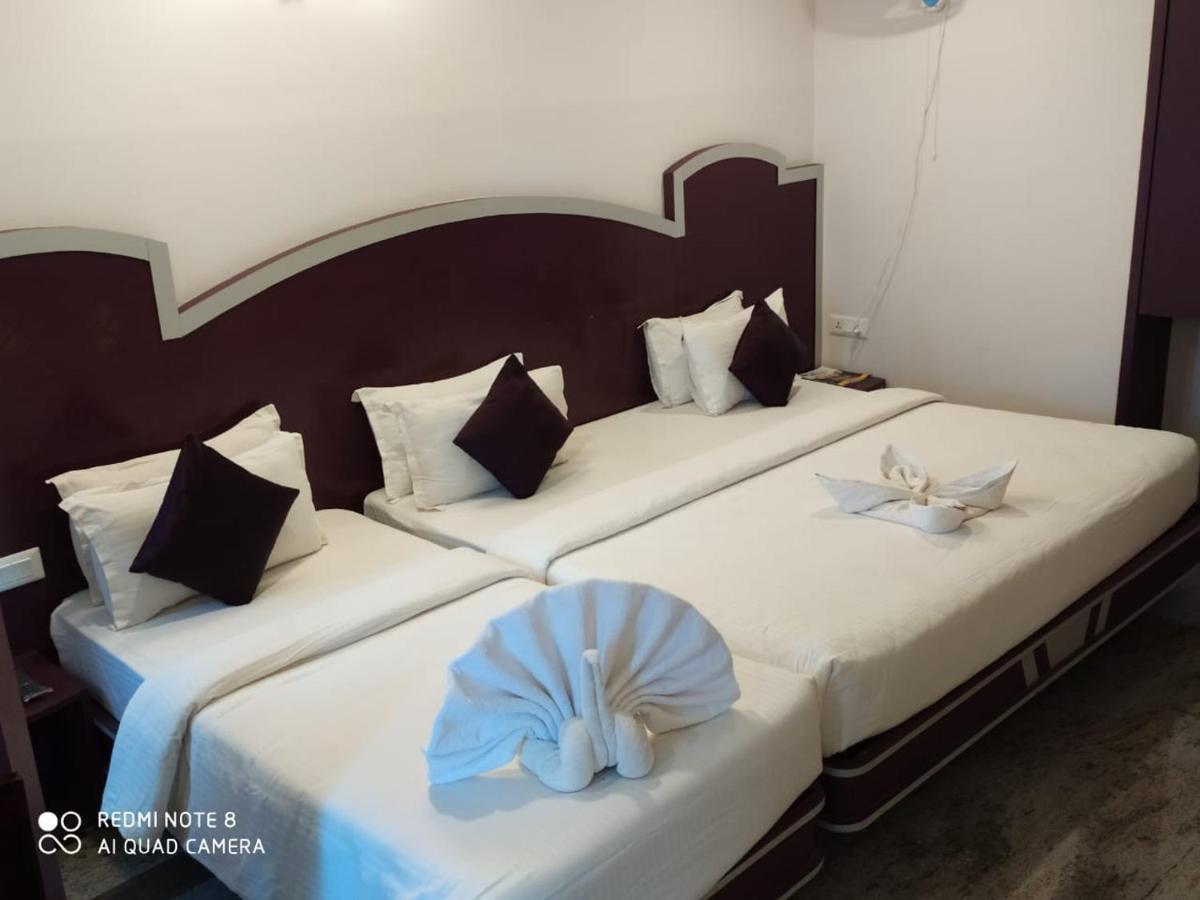 Sri Gnana Vedha Beach Residency Velankanni Ngoại thất bức ảnh